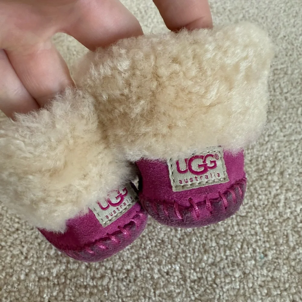 Ugg Sparrow High Top Baby Girl Booties Moccasins Infant Sz 2/3